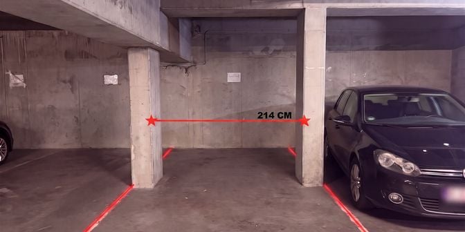 Garage te koop in ACCOLAYSTRAAT 38 bus PARKING 19, 1000 Brussel