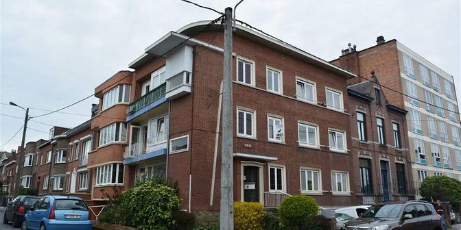 Appartement à louer à rue Jules Bordet 15, 6032 Mont-sur-Marchienne