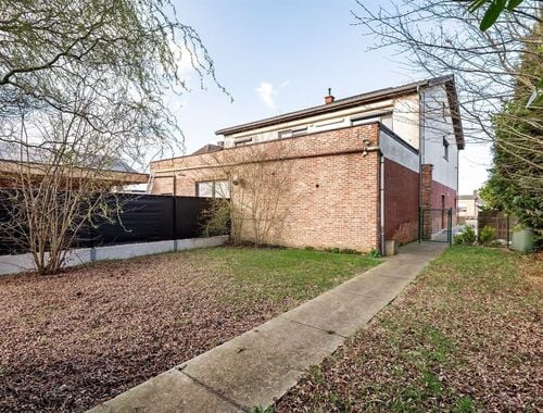                                         Duplex te koop in Sinaai-Waas, € 449.000
