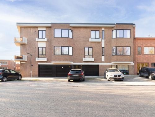                                         Appartement à louer à Wilrijk, € 1.075
