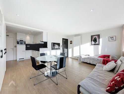                                         Appartement te huur in Nieuwpoort, € 975
