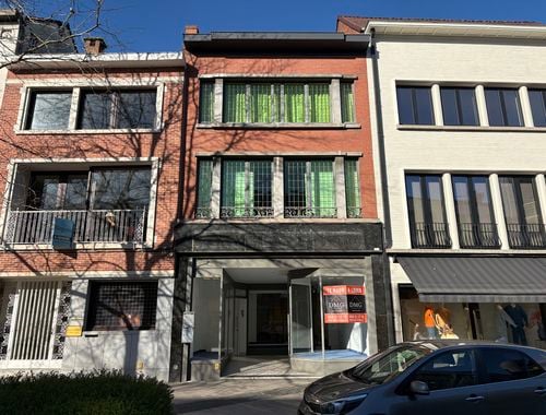                                        Kantoor te huur in Ronse, € 1.760
