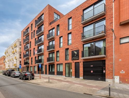                                         Assistentie-appartement te koop in Kortrijk, € 285.000
