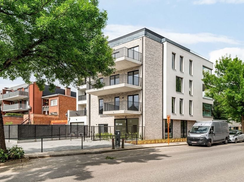 Magnifique appartement neuf d'une chambre au cœur de Brasschaat <br />
<br />
Situation :<br />
L'appartement est situé sur la Bredabaan à Brasschaat.