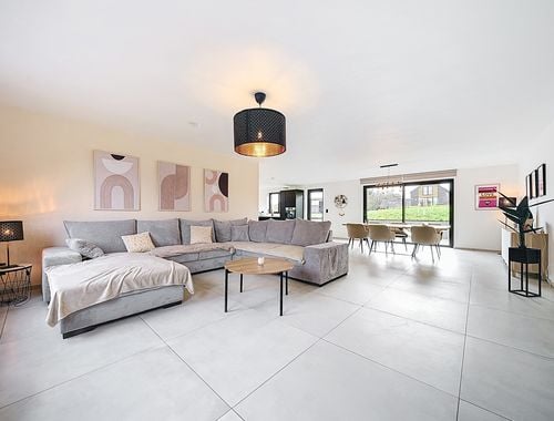                                         Woning te koop in Comblain-au-Pont, € 549.000
