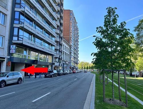                                         Place de stationnement à louer à Liège, € 120
