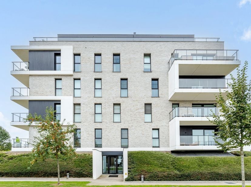 Appartement te koop in Rozendaalstraat 7 bus 1,
                    8800 Roeselare