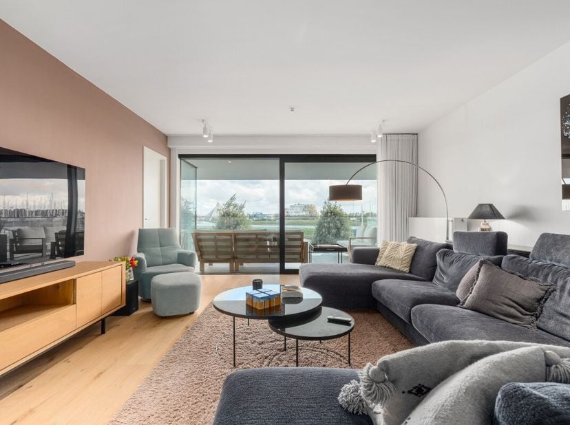 Appartement te koop in Robert Orlentpromenade (Boardwalk) 9B bus 01.01,
                    8620 Nieuwpoort