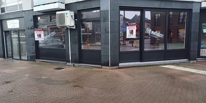 Bedrijfsvastgoed te koop in Koning Albertlaan 2, 3910 Neerpelt