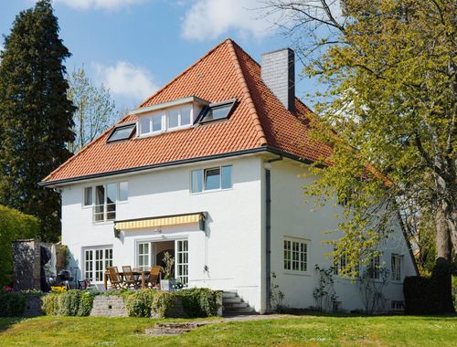                                        Woning te koop in Sint-Genesius-Rode, € 1.750.000
