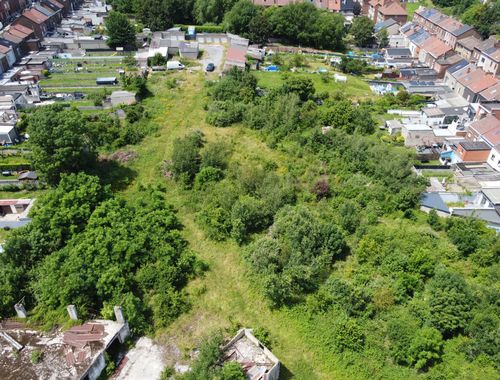                                         Grond te koop in Bouffioulx, € 288.000
