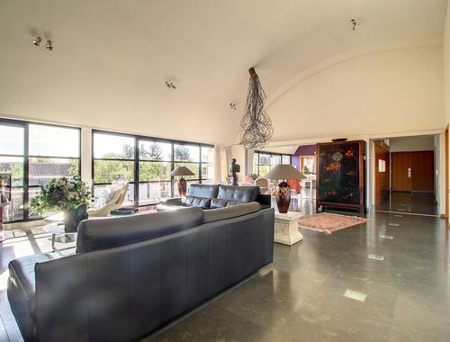                                         Penthouse te koop in Moeskroen, € 595.000
