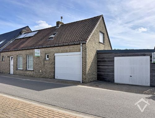                                         Woning te koop in Ichtegem, € 298.000
