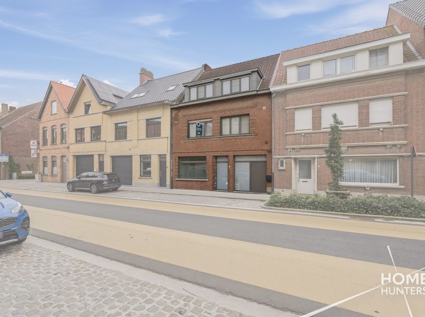 Maison à vendre à Dikkebusseweg 21,
                    8900 Ieper