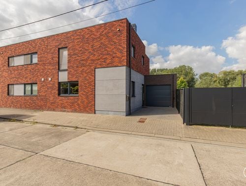                                         Woning te koop in Ruisbroek, € 549.000
