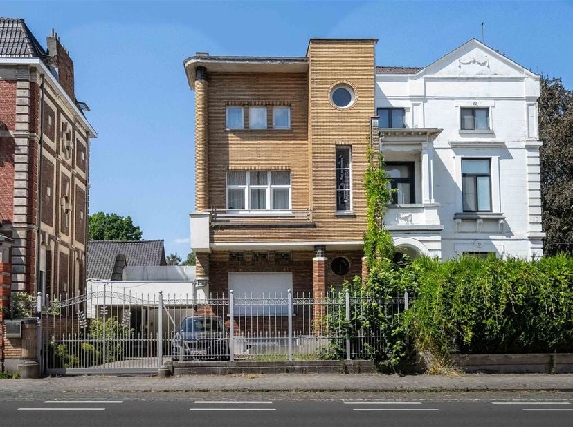 Huis te koop in ,
                    7500 Tournai