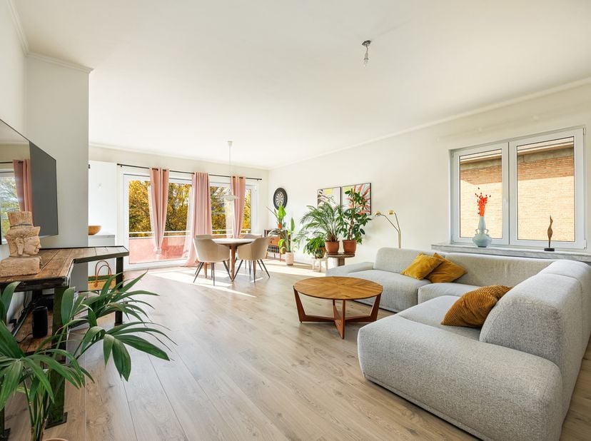 Appartement te koop in De Borrekenslei 16 16 bus L2,
                    2930 Brasschaat