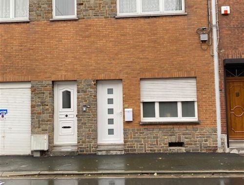                                         Appartement te huur in Charleroi, € 715
