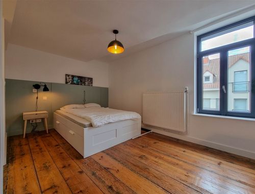                                         Appartement à louer à Tournai, € 475
