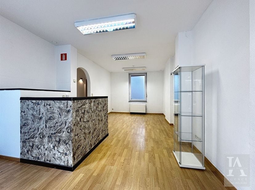 Bedrijfsvastgoed te huur in Rue François Lapierre 1,
                    4620 Fléron