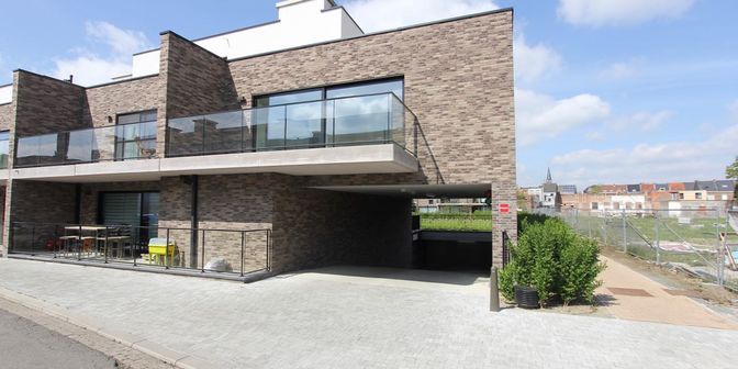 Garage te huur in Guldendal 34, 2800 Mechelen