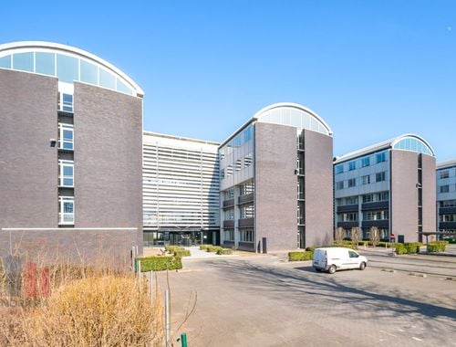                                         Kantoor te huur in Merelbeke, € 20.370
