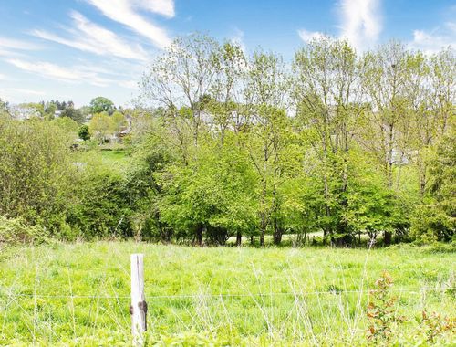                                         Bouwgrond te koop in Mont, € 83.000
