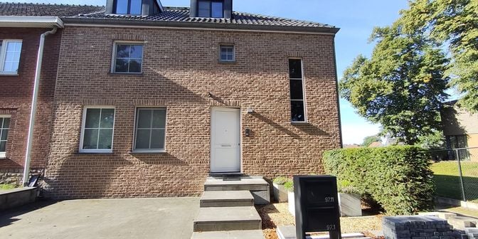 Appartement te huur in Zonhoverweg 97 bus 11, 3600 Genk