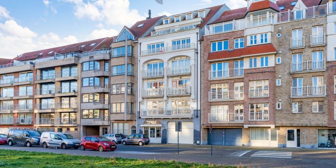 Garage te koop in Knokkestraat 80, 8301 Heist