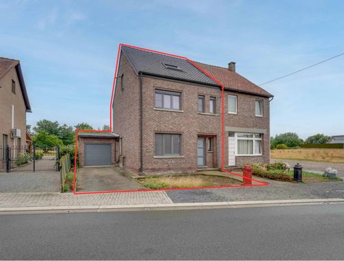                                         Woning te koop in Hoeselt, € 237.000
