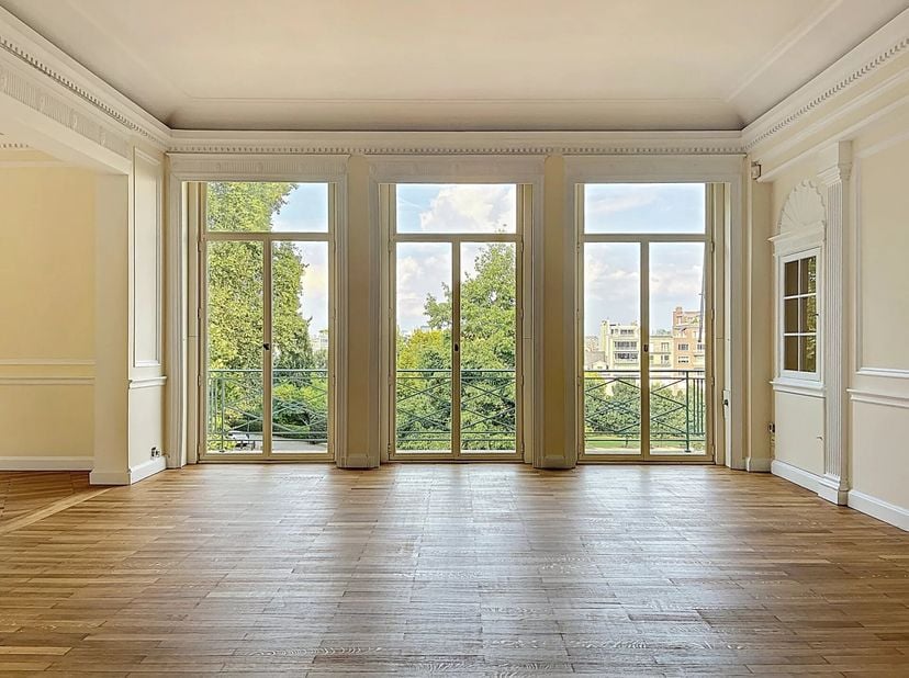 Appartement te huur in AVENUE LOUISE 372,
                    1050 Elsene