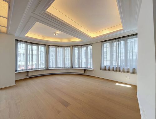                                         Appartement te huur in Gent, € 1.200
