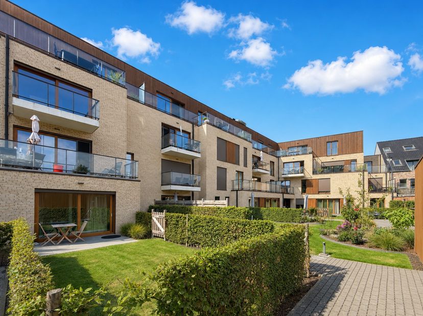 Appartement te koop in Broeder Mareslaan 89 bus 110,
                    9620 Zottegem