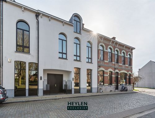                                         Herenwoning te koop in Meerdonk, € 1.599.000
