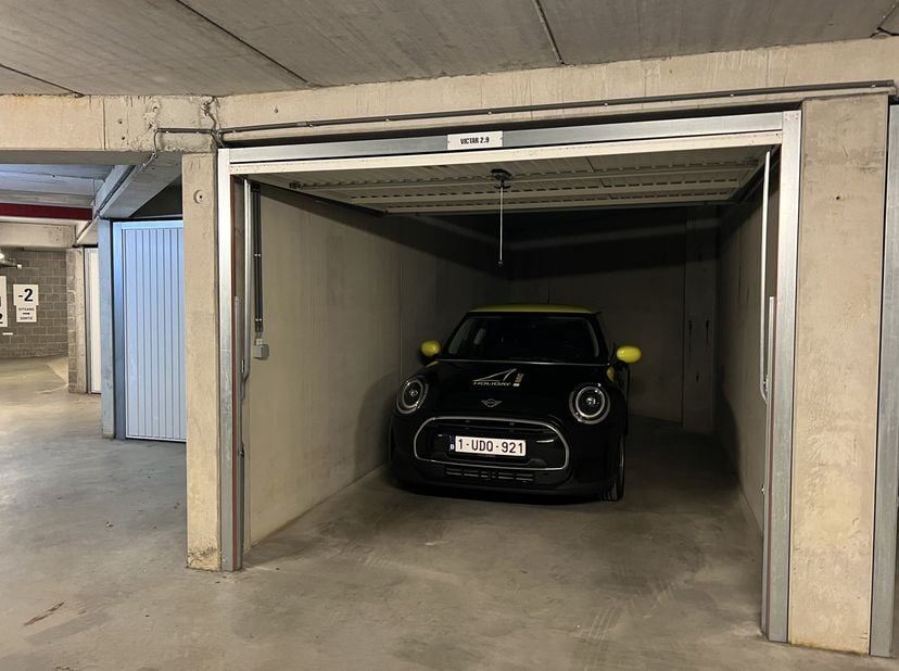Garage à louer à Vissersstraat 7,
                    8380 Zeebrugge