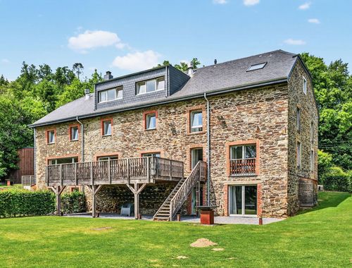                                         Uitzonderlijke woning te koop in Redu, € 2.300.000
