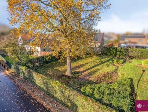                                         Bouwgrond te koop in Berg, € 210.000
