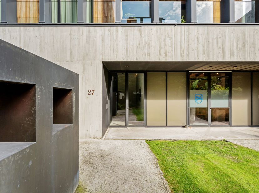 Au 4ème étage du prestigieux projet résidentiel Het Kanaal à Wijnegem, se trouve cet appartement particulièrement lumineux d'une surface habitable d'e