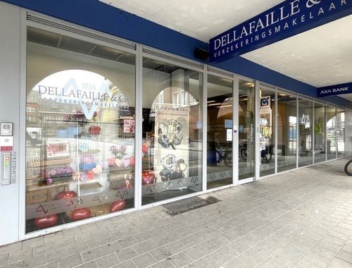                                         Commerce à louer à Schoten, € 4.950
