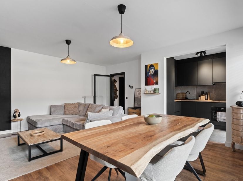 Appartement à vendre
                    à 9240 Zele