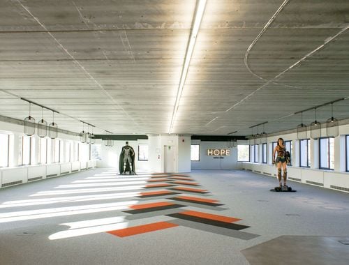                                         Bureaux à louer à Strombeek-Bever, € 10.472
