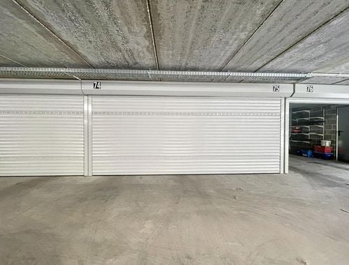                                         Garagebox te huur in Tournai, € 170
