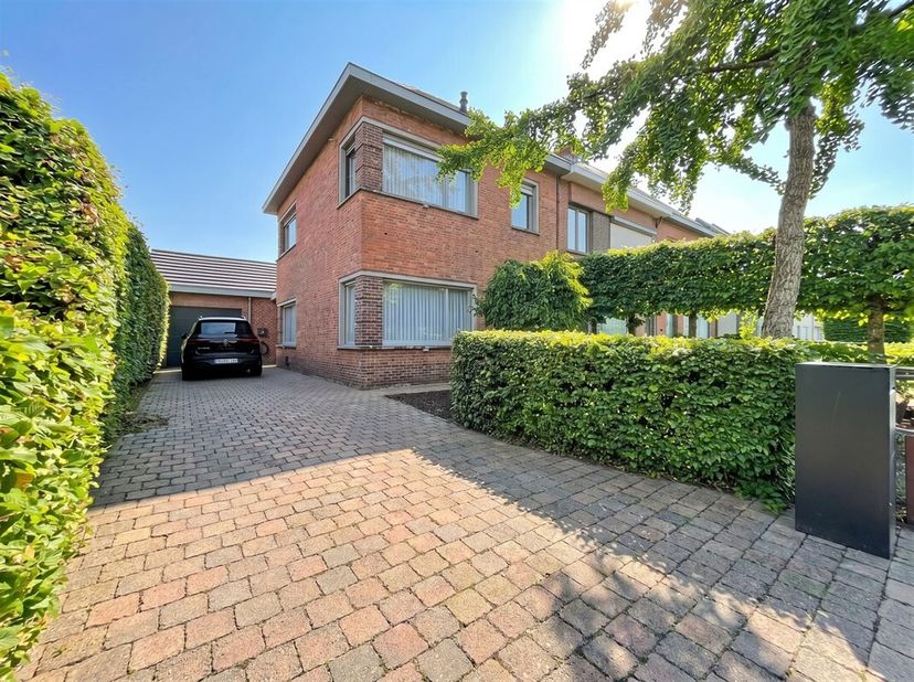 Maison à vendre
                    à 9120 Beveren-Waas