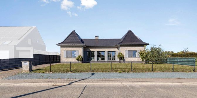 Huis te koop in Aardeweg 90, 9406 Outer