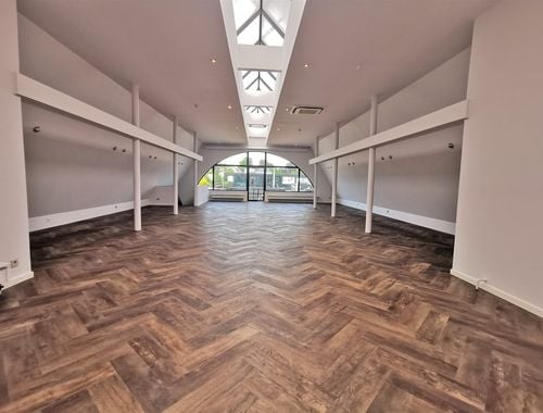                                         Handelspand te huur in Herent, € 8.400
