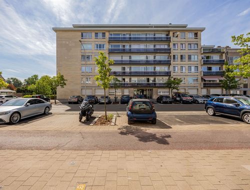                                         Appartement te koop in Hoboken, € 195.000
