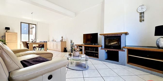 Maison à vendre à Rue Fonteneu Bas 4, 4682 Heure-le-Romain