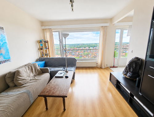                                         Studio à vendre à Uccle, € 175.000
