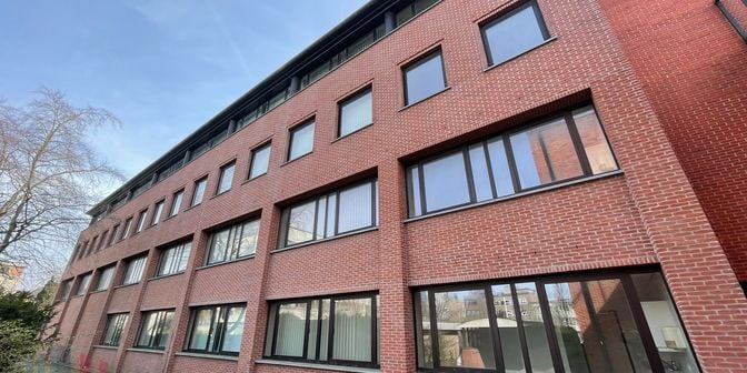 Bien professionnel à vendre à Gustave Vincke-Dujardinstraat 4, 8000 Brugge