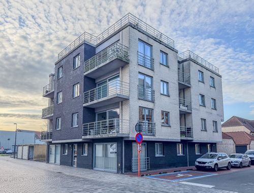                                         Appartement te huur in Diksmuide, € 695

